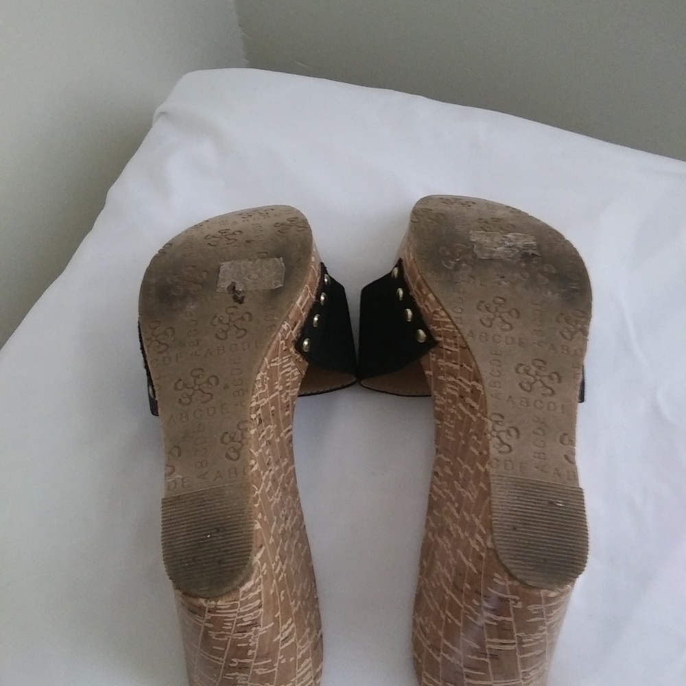 Wedges - Picture 5 of 5